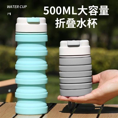 Wie bewahre ich einen Silikonbecher und einen Strohhalm auf?